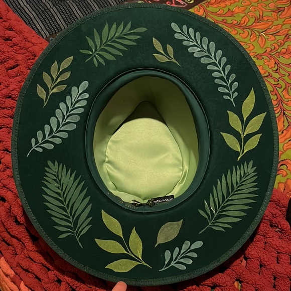 Luna Bloom hat Practical Magic for sale or trade - Picture 1 of 6